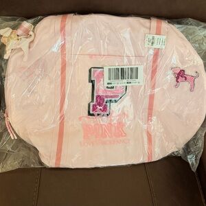 Victoria's Secret Pink Duffle Bag